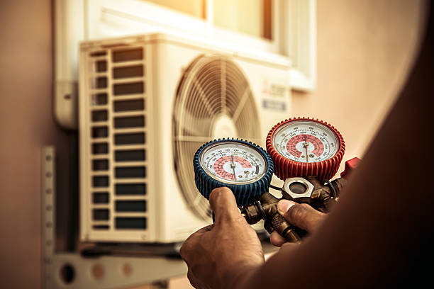 Professional Hvac Installation technician working in Sparta, OH